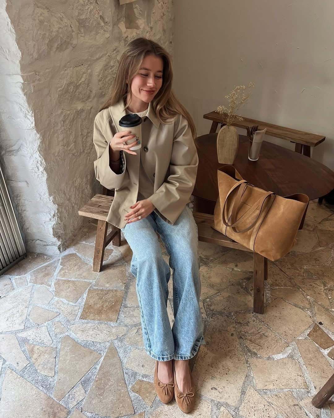 Tan bow ballet flats with wide-leg jeans and beige jacket Tan bow ballet flats with wide-leg jeans and beige jacket — Spring Outfits 2027 with Ballet Flats